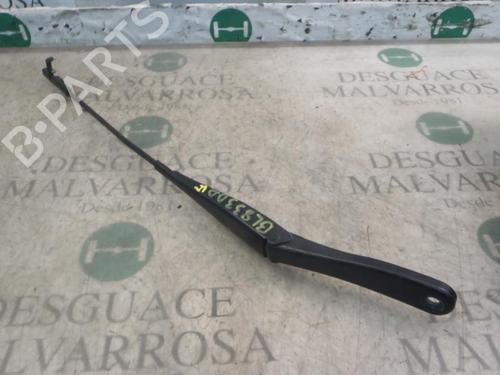 Used Front windshield wiper arm OPEL ASTRA H GTC (A04) [2005-2010]  3798303