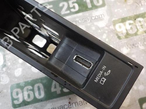 Electronic module VW GOLF VI (5K1) 1.6 TDI | BP3858157M83 