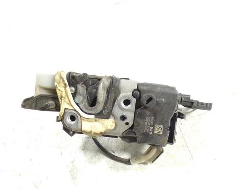 Used Front left lock Front left lock 8504101 8504101