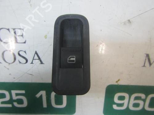 Used Right front window switch Right front window switch SKODA ROOMSTER (5J7) 1.6 TDI (105 hp) 4002473 4002473
