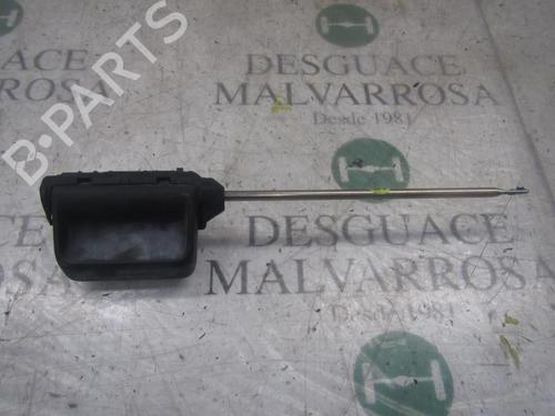 Used Front right interior door handle VW CADDY III Box Body/MPV (2KA, 2KH, 2CA, 2CH) 1.9 TDI (75 hp) 8740294