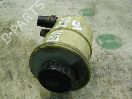 Used Power steering reservoir Power steering reservoir RENAULT MASTER II Van (FD) 2.5 dCi 120 (FD0M, FD0U, FD0W, FD2M, FD2W, FD3M, FD3U,... (115 hp) 14265629 14265629