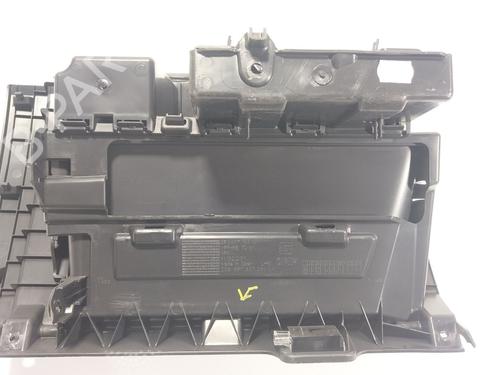 Glove box SEAT ARONA (KJ7, KJP) 1.0 TSI | BP30407416C95 - Image 3