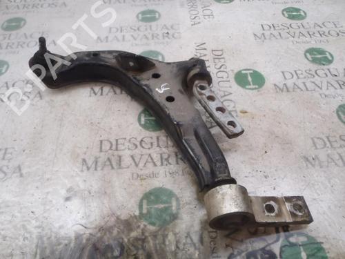 Used Left front suspension arm NISSAN ALMERA TINO (V10) 2.2 dCi (115 hp) 3818461