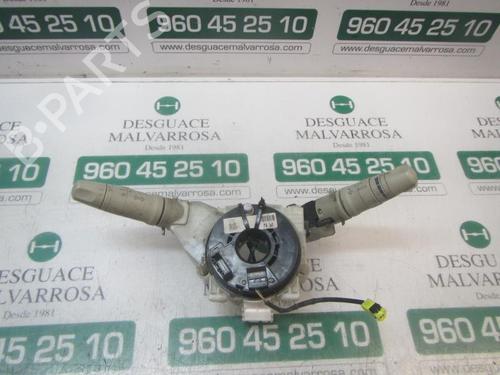 Used Headlight switch NISSAN MICRA III (K12) 1.2 16V (65 hp) 3879769