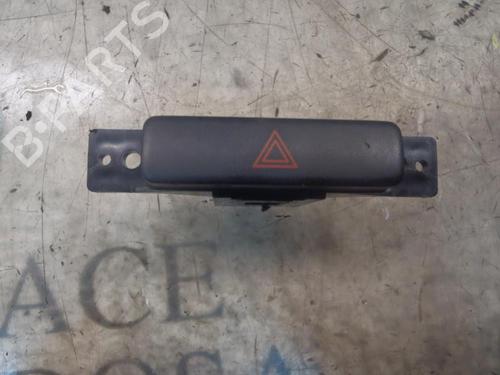 Used Warning switch SUZUKI GRAND VITARA II (JT, TE, TD) 1.9 DDiS (JB419WD, JB419XD) (129 hp) 3796779