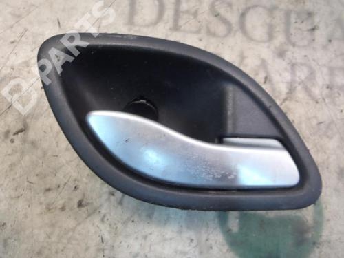 Used Front right interior door handle Front right interior door handle RENAULT ESPACE IV (JK0/1_) 2.2 dCi (JK0H) (150 hp) 3798955 3798955