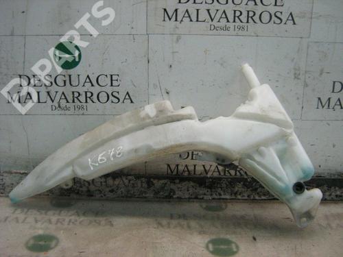 Used Windscreen washer tank Windscreen washer tank FORD FOCUS I (DAW, DBW) 1.6 16V (100 hp) 7413581 7413581