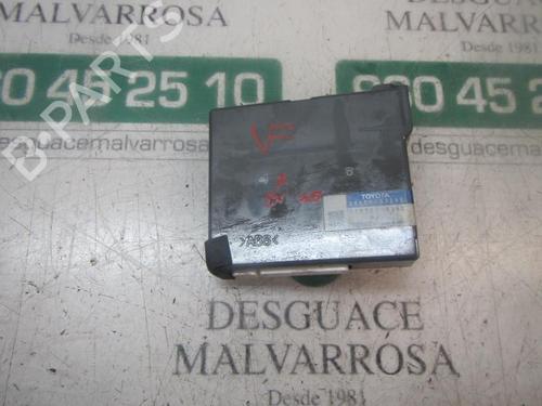 Used Electronic module LEXUS IS II (_E2_) 220d (ALE20) (177 hp) 3880263