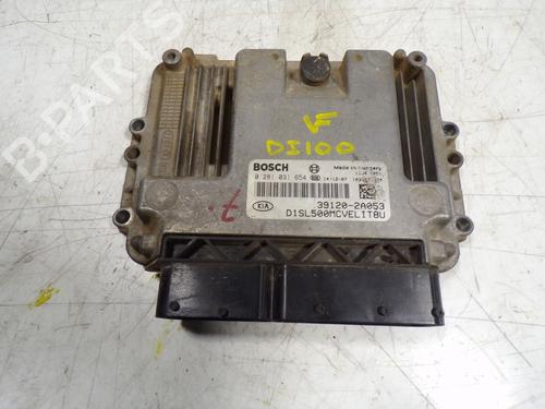 Used Engine control unit (ECU) Engine control unit (ECU) KIA SPORTAGE III (SL) 1.7 CRDi (116 hp) 8823854 8823854