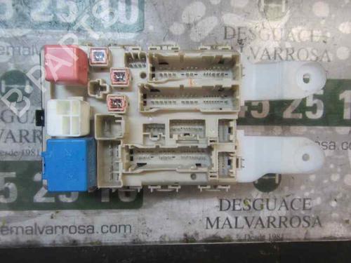 Used Fuse box Fuse box TOYOTA AURIS (_E15_) 1.4 D-4D (NDE150_, NDE150R) (90 hp) 3861476 3861476
