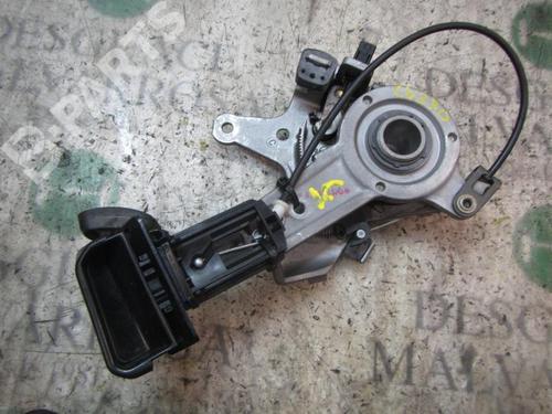 Used Hand brake Hand brake MERCEDES-BENZ S-CLASS (W220) S 500 (220.075, 220.175, 220.875) (306 hp) 8770823 8770823