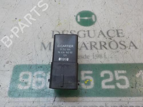 Module électronique CITROËN C4 Picasso I MPV (UD_) [2006-2015]  9090557