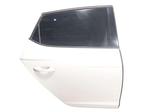 right-rear-door-seat-leon-5f1-2012-2013-2014-2015-2016-2017-2018-2019-2020-2021-39541879 main image