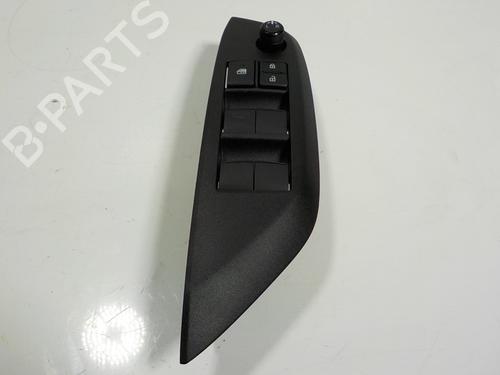Used Left front window switch Left front window switch TOYOTA YARIS (_P21_, _PA1_, _PH1_) 1.5 Hybrid (MXPH11) (92 hp) 11193712 11193712