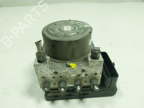 Used ABS pump ABS pump RENAULT MEGANE IV Hatchback (B9A/M/N_) 1.5 dCi 110 (B9A3) (110 hp) 16476013 16476013