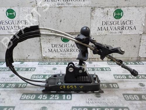 Used Gear lever Gear lever SEAT LEON (5F1) 1.6 TDI (115 hp) 7411368 7411368