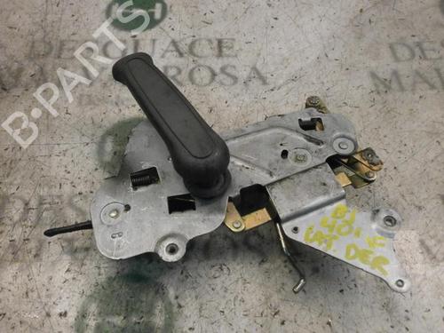 Used Front right interior door handle KIA CARNIVAL II (GQ) [1999-2007]  8739656