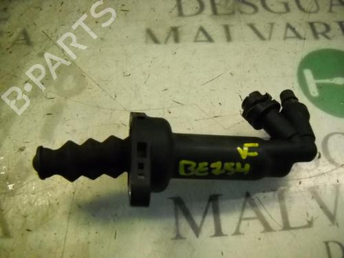 Used Clutch slave cylinder VW POLO IV (9N_, 9A_) 1.9 TDI (101 hp) 14266868