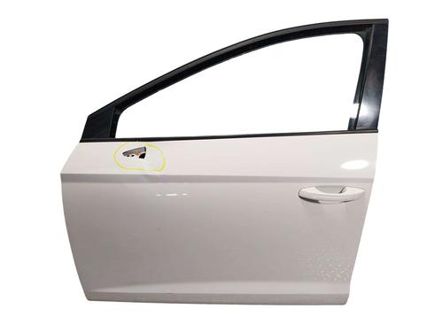 left-front-door-seat-leon-5f1-2012-2013-2014-2015-2016-2017-2018-2019-2020-2021-39541878 main image