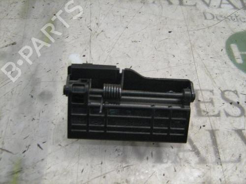 Tailgate handle HYUNDAI ACCENT III (MC) 1.5 CRDi GLS | BP3779947C132 