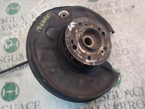 Used Right rear steering knuckle Right rear steering knuckle MERCEDES-BENZ E-CLASS (W210) E 420 (210.072) (279 hp) 3812905 3812905