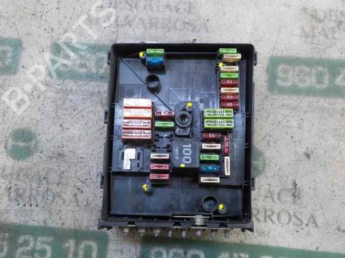 Used Fuse box Fuse box SEAT ALTEA (5P1) 1.9 TDI (105 hp) 6322115 6322115
