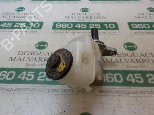 Used Brake master cylinder TOYOTA RAV 4 IV (_A4_) [2012-2019]  4003364