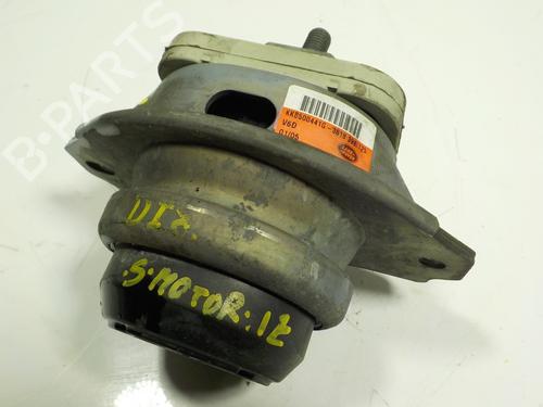Engine mount LAND ROVER RANGE ROVER SPORT I (L320) 2.7 D 4x4 | BP10003169M89