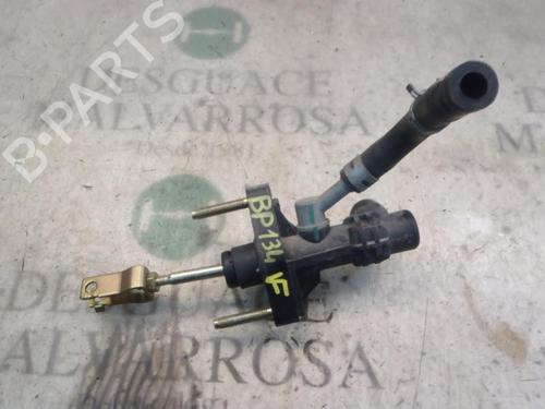 Used Clutch slave cylinder TOYOTA YARIS (_P1_) [1999-2005]  14269011