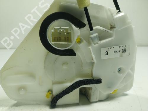 Front left lock MAZDA 2 Hatchback (DL, DJ) 1.5 SKYACTIV-G (DJLFS) | BP18693270C98