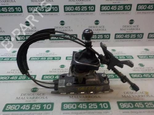 Selector da caixa manual VW GOLF VI (5K1) 1.6 TDI (105 hp) 7411554