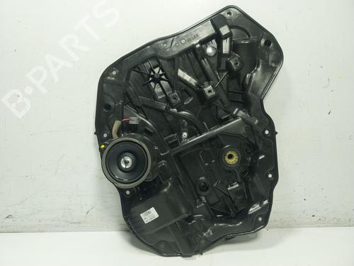 Used Rear right window mechanism Rear right window mechanism INEOS GRENADIER Closed Off-Road Vehicle 3.0 Ti 4x4 (GEB) (286 hp) 29109731 29109731