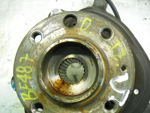 Left front steering knuckle OPEL CORSA C (X01) 1.2 (F08, F68) | BP3764560M25 