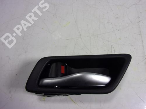 front-left-interior-door-handle-toyota-c-hr-_x1_-69206f4010c1-2016-10224724 main image