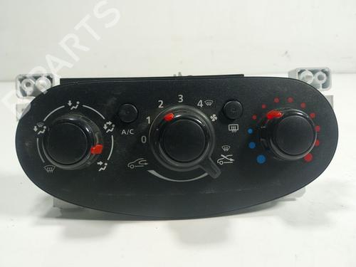 Used Climate control Climate control DACIA SANDERO II TCe 90 (B8M1, B8MA, B8AC) (90 hp) 17608870 17608870