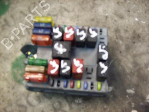 Used Fuse box FIAT PUNTO (188_) 1.3 JTD 16V (70 hp) 3775380