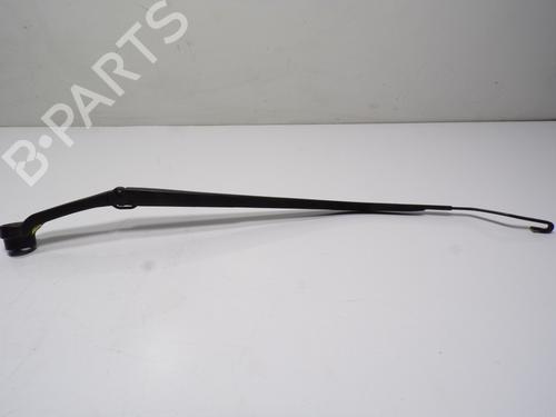 Used Front windshield wiper arm Front windshield wiper arm HYUNDAI i20 II (GB, IB) 1.2 (84 hp) 11027173 11027173