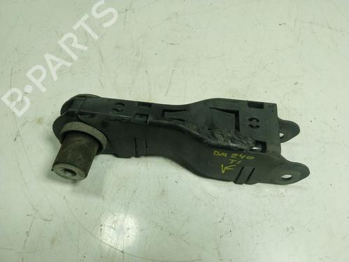 Venstre bagtil bærearm JAGUAR E-PACE (X540) 2.0 D180 AWD | BP16754611M14