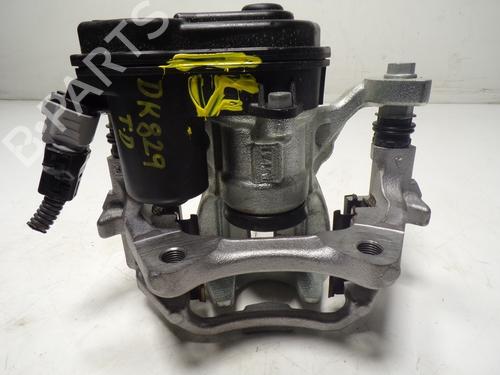 Right rear brake caliper TOYOTA COROLLA Saloon (_E21_) | BP11823175M106
