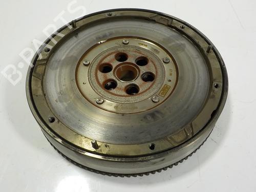 Used Flywheel FORD MONDEO V Hatchback (CE) [2014-2025]  15635747