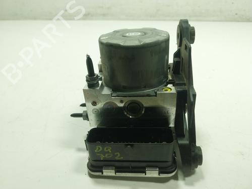 Used ABS pump ABS pump VW TIGUAN (AD1, AX1) 2.0 TDI (150 hp) 30196541 30196541