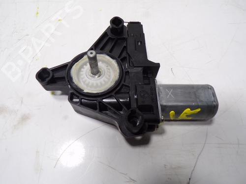 Used Right rear window motor VOLVO V40 Hatchback (525) [2012-2019]  10372690