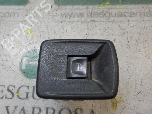 Used Right front window switch Right front window switch DACIA DOKKER Box Body/MPV 1.5 dCi (FEAJ) (90 hp) 3870192 3870192