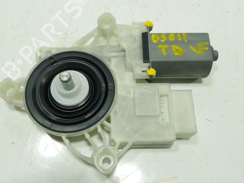 Used Right rear window motor Right rear window motor BMW XM (G09) XM All-wheel Drive (653 hp) 33744965 33744965