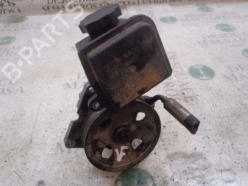 Used Steering pump MERCEDES-BENZ CLK (C208) [1997-2003]  3822248