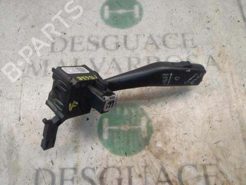 Used Steering column stalk SEAT ALTEA XL (5P5, 5P8) [2006-2015]  3809612