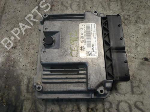 Used Engine control unit (ECU) SEAT LEON (1P1) 1.9 TDI (90 hp) 3814094