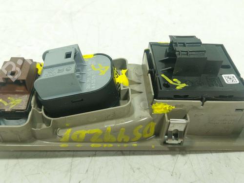 Left front window switch VW CADDY V Box Body/MPV (SBA, SBH) | BP37172885I27 - Image 3