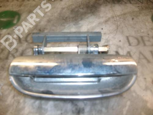 Used Rear left exterior door handle Rear left exterior door handle ALFA ROMEO 166 (936_) 2.4 JTD (936AXA00, 936A3B00) (150 hp) 3747433 3747433